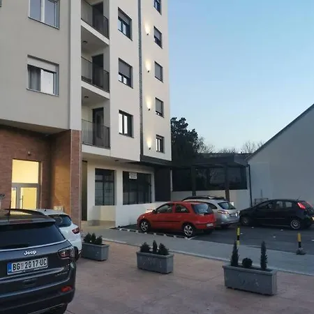 Amar 2 Apartment Zemun