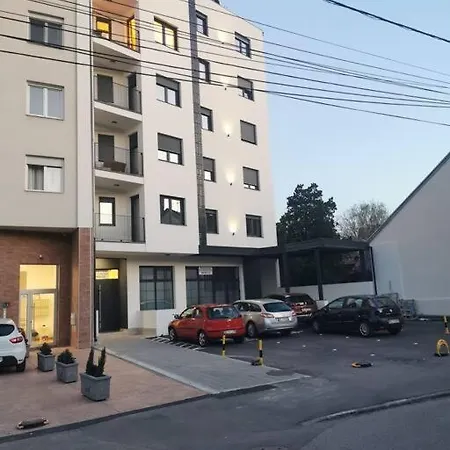 Amar 2 Apartment Zemun