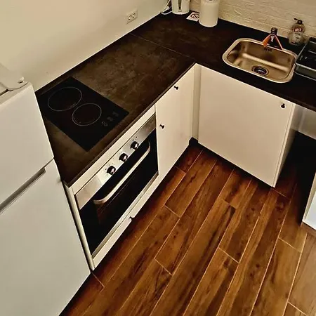 Amar 2 Apartment *